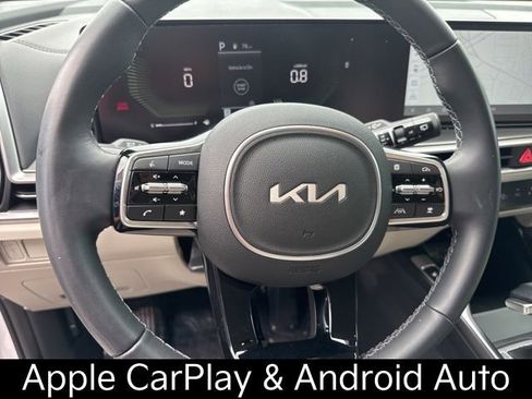 Certified 2025 Kia Sorento S image 22