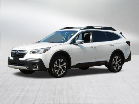 Used 2021 Subaru Outback Touring w/ Popular Package #2 AWD/4WD image 3