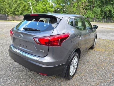 Used 2019 Nissan Rogue Sport S w/ Appearance Package AWD/4WD image 8