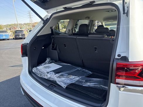 New 2026 Volkswagen Atlas SE AWD/4WD image 45