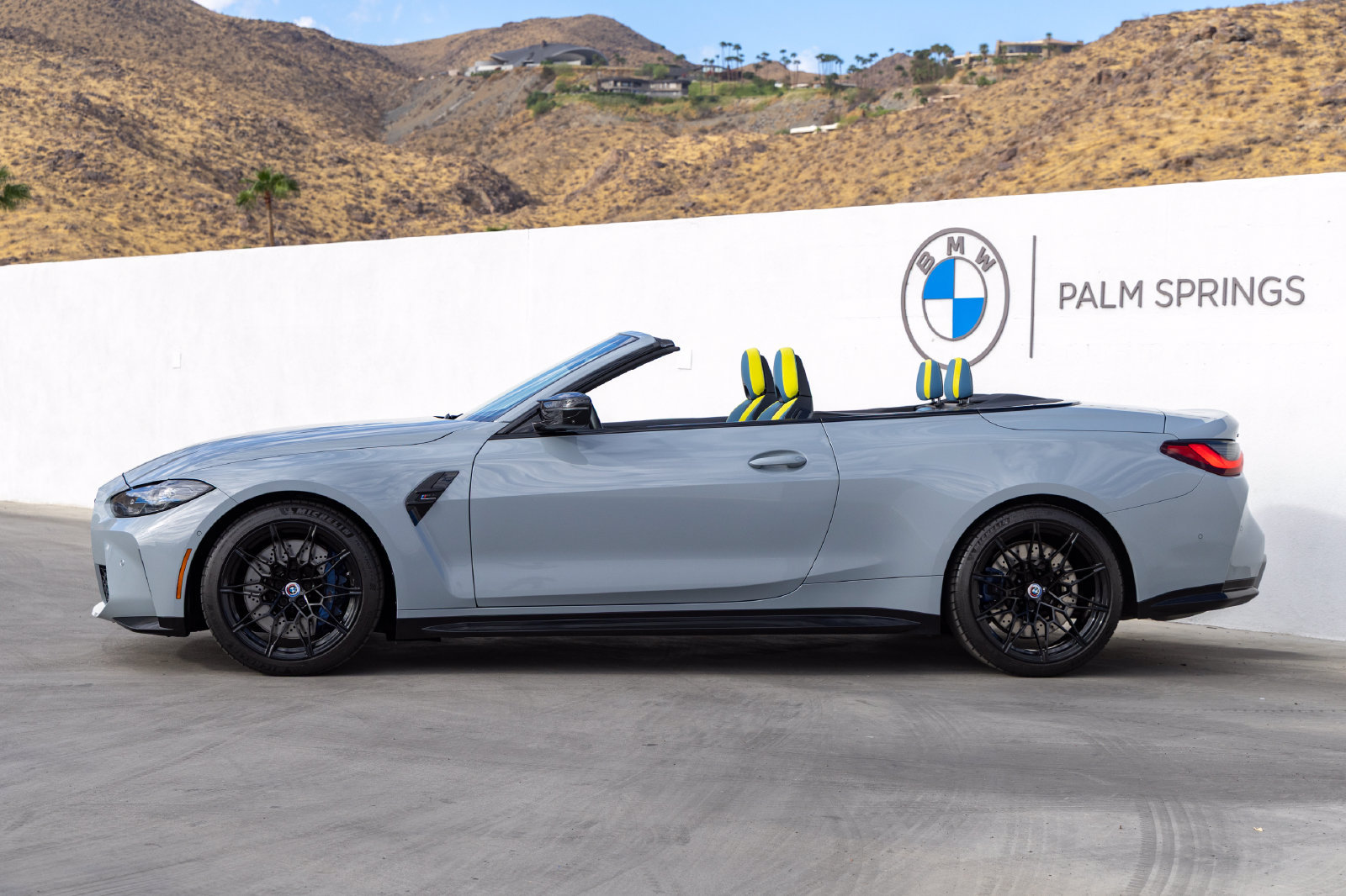 Certified 2023 BMW M4 xDrive Competition AWD/4WD image 4
