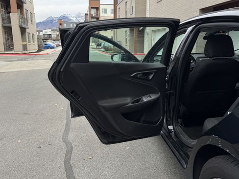 Used 2018 Chevrolet Malibu LT image 20