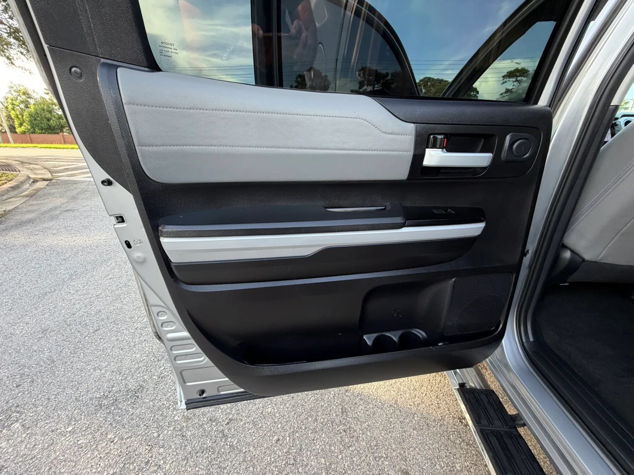 Used 2021 Toyota Tundra Limited RWD image 37