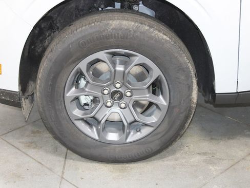 New 2025 Ford Maverick XLT w/ XLT Luxury Package image 16