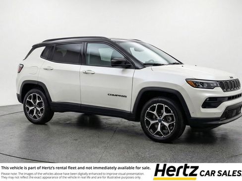 Used 2025 Jeep Compass Limited image 1