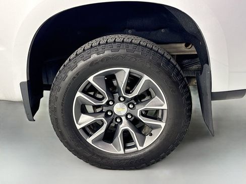 Used 2021 Chevrolet Silverado 1500 LT w/ All Star Edition Plus image 31