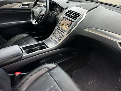 Used 2018 Lincoln MKZ Reserve w/ Technology Package image 14