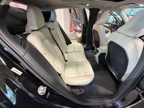Used 2023 Volvo XC40 B5 Plus w/ Driver Assist Package AWD/4WD image 49