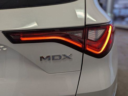 Used 2025 Acura MDX SH-AWD w/ Technology Package image 34