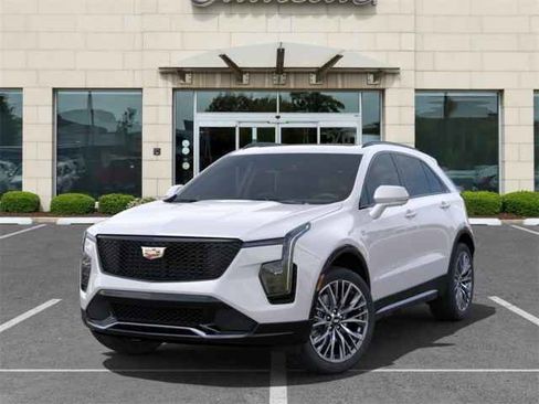 Used 2024 Cadillac XT4 Sport image 32