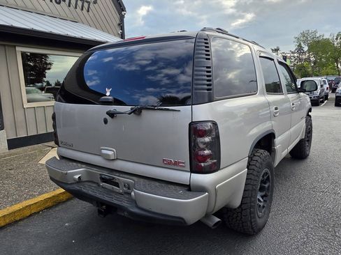 Used 2006 GMC Yukon Denali AWD/4WD image 4