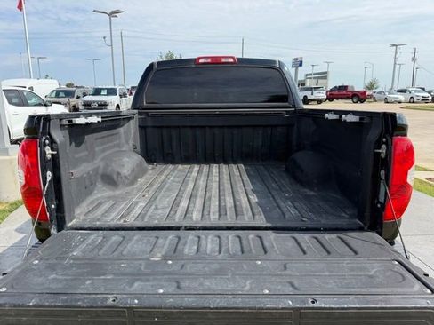 Used 2016 Toyota Tundra Limited w/ Limited Premium Package AWD/4WD image 7