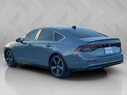 Used 2023 Honda Accord Sport image 7