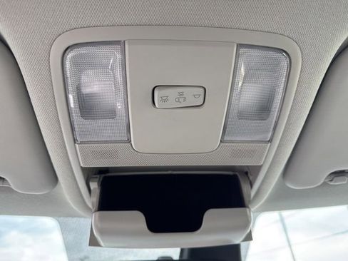 Used 2023 Kia Soul LX image 29