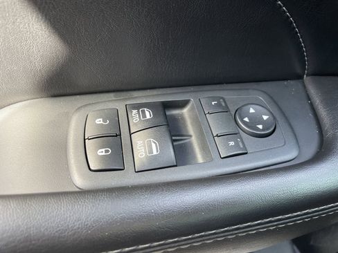 Used 2018 Dodge Challenger SXT Plus image 17