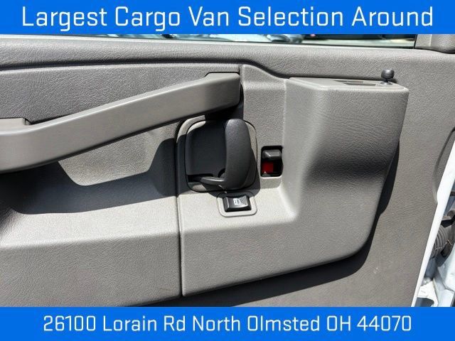 Used 2025 Chevrolet Express 2500 w/ Driver Convenience Package RWD image 26