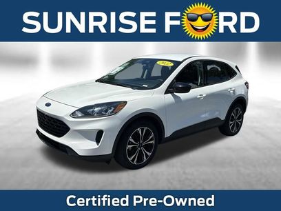 Used 2022 Ford Escape SE w/ SE Sport Appearance Package