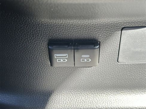 New 2026 Toyota Tundra SR5 image 18