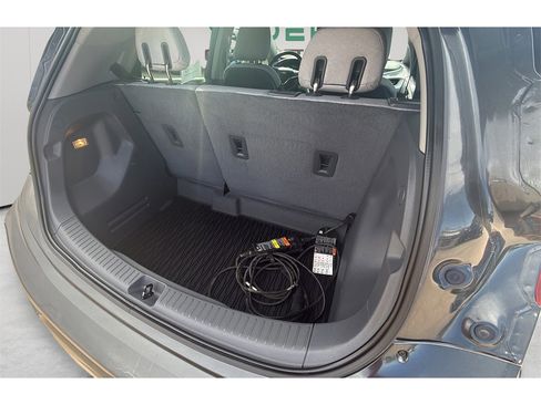 Used 2021 Chevrolet Bolt LT image 42