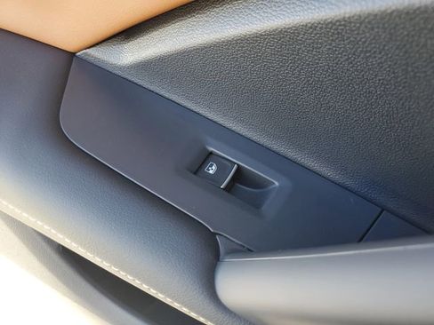 New 2026 Volkswagen Tiguan SEL R-Line image 14