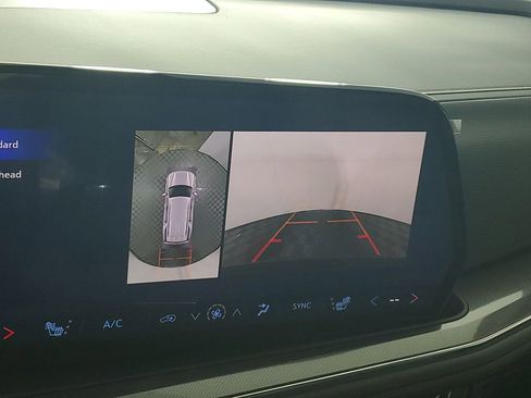 New 2026 Chevrolet Tahoe RST image 18