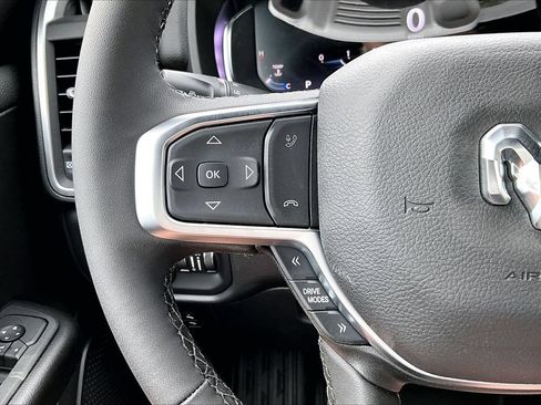 New 2026 RAM 1500 4x4 Crew Cab image 23