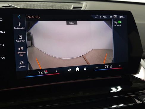 Used 2025 BMW X1 xDrive28i w/ Convenience Package image 21