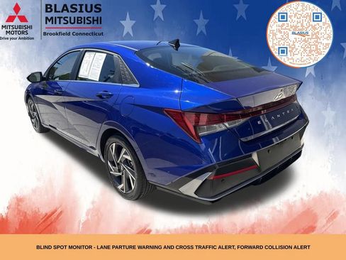 Used 2024 Hyundai Elantra SEL w/ Convenience Package FWD image 7