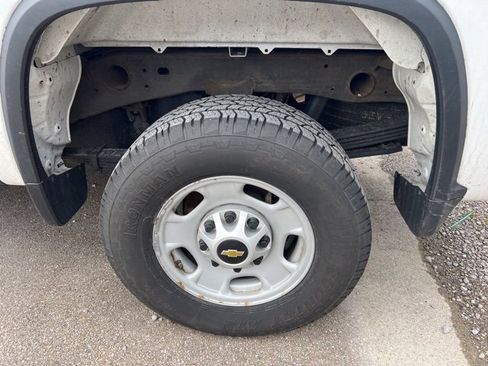 Used 2020 Chevrolet Silverado 2500 W/T w/ WT Convenience Package image 5