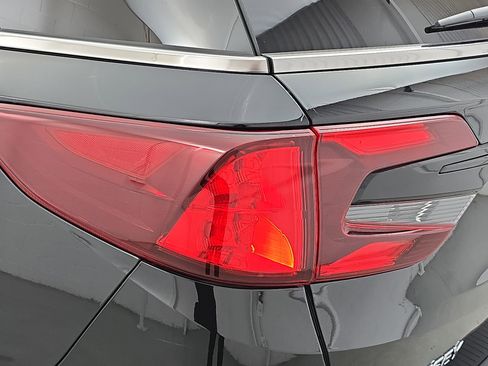 Used 2024 Honda Odyssey Sport image 36