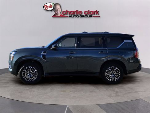 New 2026 Nissan Armada SL w/ Captain's Chari Seat Package image 3