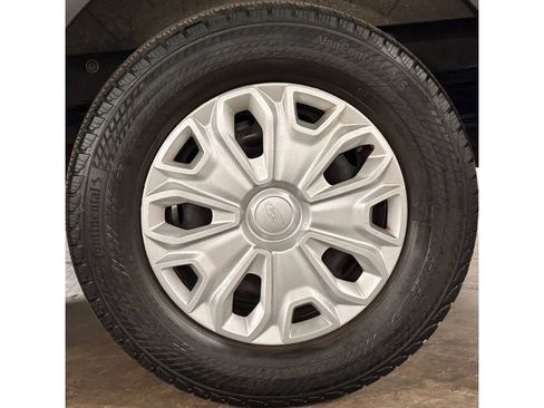 Used 2023 Ford Transit 350 XLT image 11