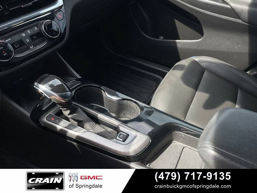 Used 2024 Buick Envista Sport Touring w/ Convenience II Package FWD image 19