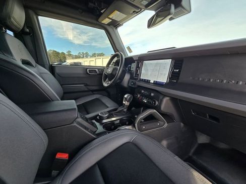 Used 2024 Ford Bronco Big Bend image 20
