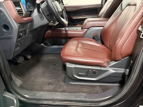 Used 2023 Ford Expedition Limited image 58
