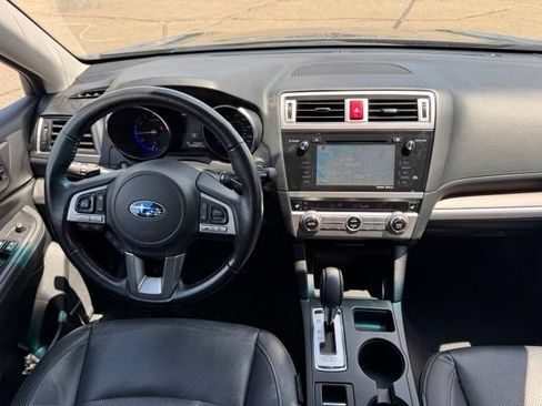 Used 2016 Subaru Outback 2.5i Limited AWD/4WD image 17