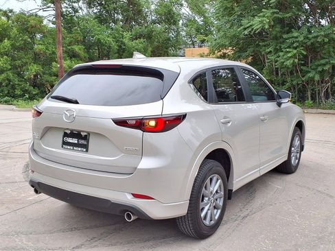 Used 2025 MAZDA CX-5 AWD 2.5 S w/ Select Package image 3