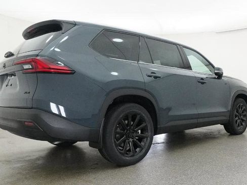 New 2026 Toyota Grand Highlander XLE image 25