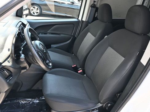 Used 2016 RAM ProMaster City Tradesman SLT w/ Rear Back-up Camera Group image 12