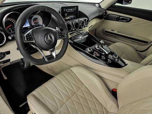 Used 2018 Mercedes-Benz AMG GT C image 20