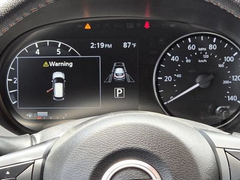 Used 2022 Nissan Kicks SR w/ Premium Package FWD image 21