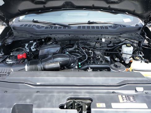 Used 2023 Ford F250 XL w/ STX Appearance Package AWD/4WD image 13