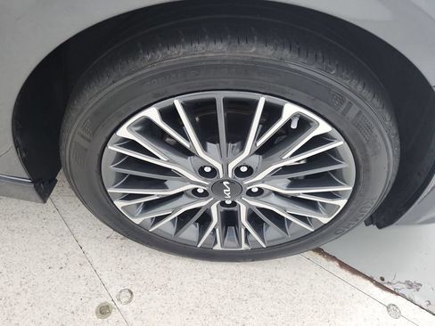 Used 2023 Kia Forte GT-Line w/ GT-Line Technology Package FWD image 36
