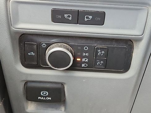 Used 2022 Ford F150 XL w/ Equipment Group 101A High AWD/4WD image 11
