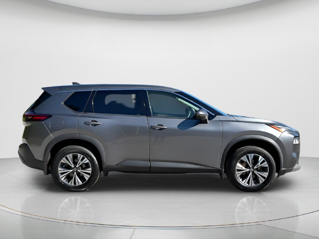 Used 2021 Nissan Rogue SV AWD/4WD image 4