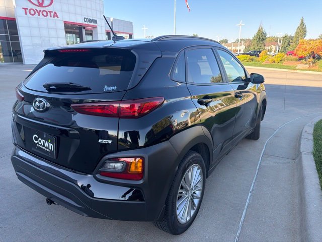 Used 2020 Hyundai Kona SEL AWD/4WD image 3