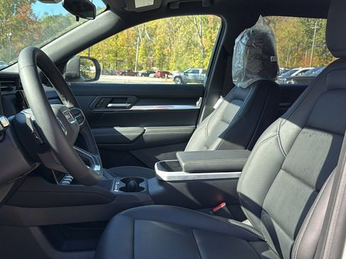 New 2026 GMC Terrain Elevation w/ Elevation Premium Package image 7