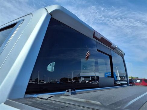 Used 2019 GMC Sierra 1500 SLT w/ SLT Premium Plus Package image 32