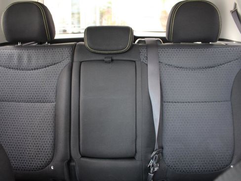 Used 2016 Kia Soul + image 29