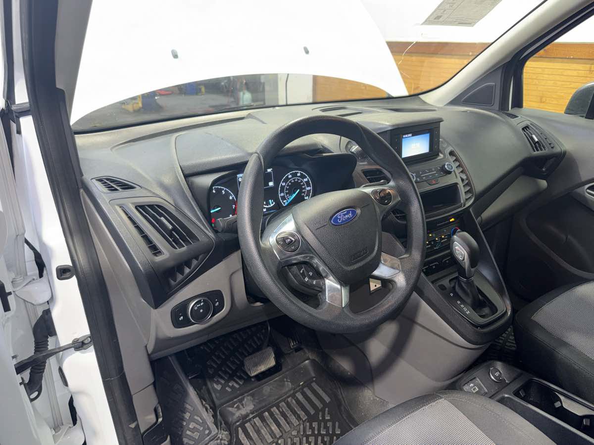 Used 2019 Ford Transit Connect XL FWD image 17